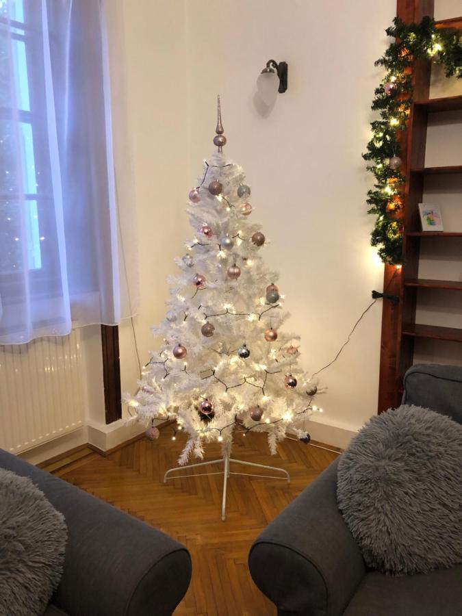 Appartamento Katus Apartman Eger Esterno foto