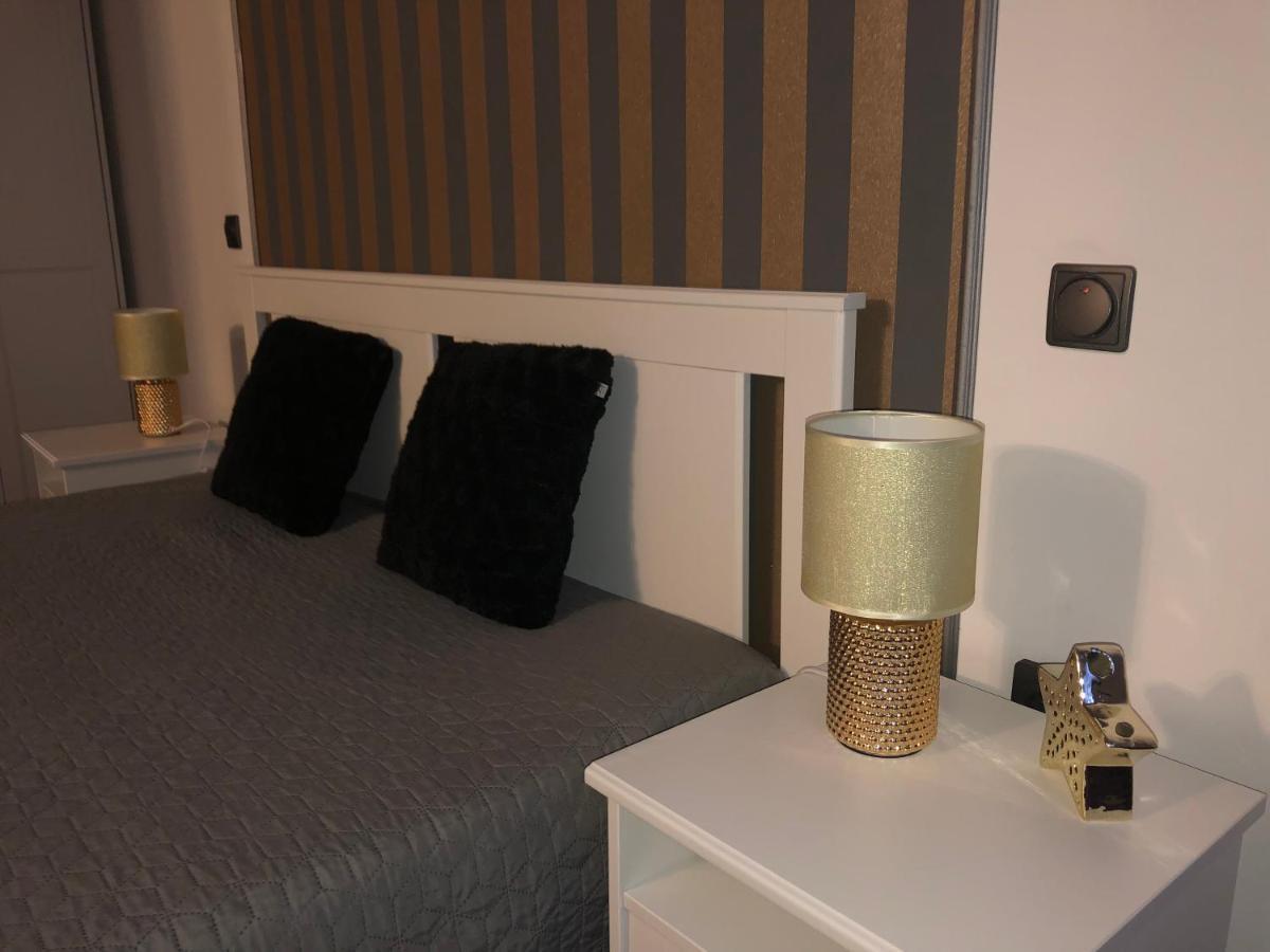 Appartamento Katus Apartman Eger Esterno foto