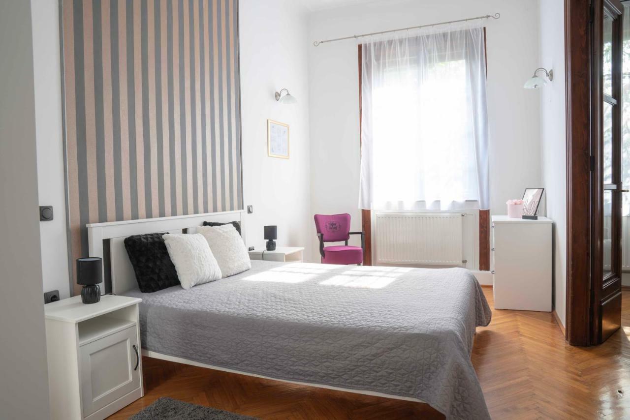Appartamento Katus Apartman Eger Esterno foto