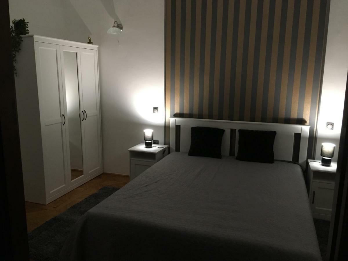 Appartamento Katus Apartman Eger Esterno foto