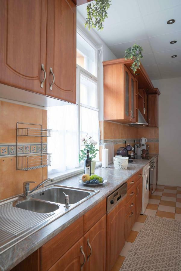 Appartamento Katus Apartman Eger Esterno foto